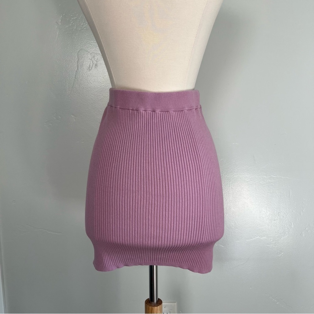 Aritzia Wilfred Reso Skirt Soft Orchid - Picture 3 of 3